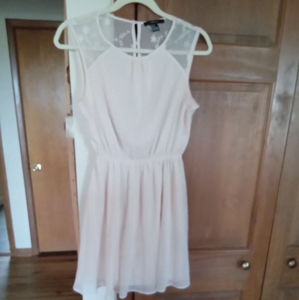 Forever 21 size medium chiffon dress